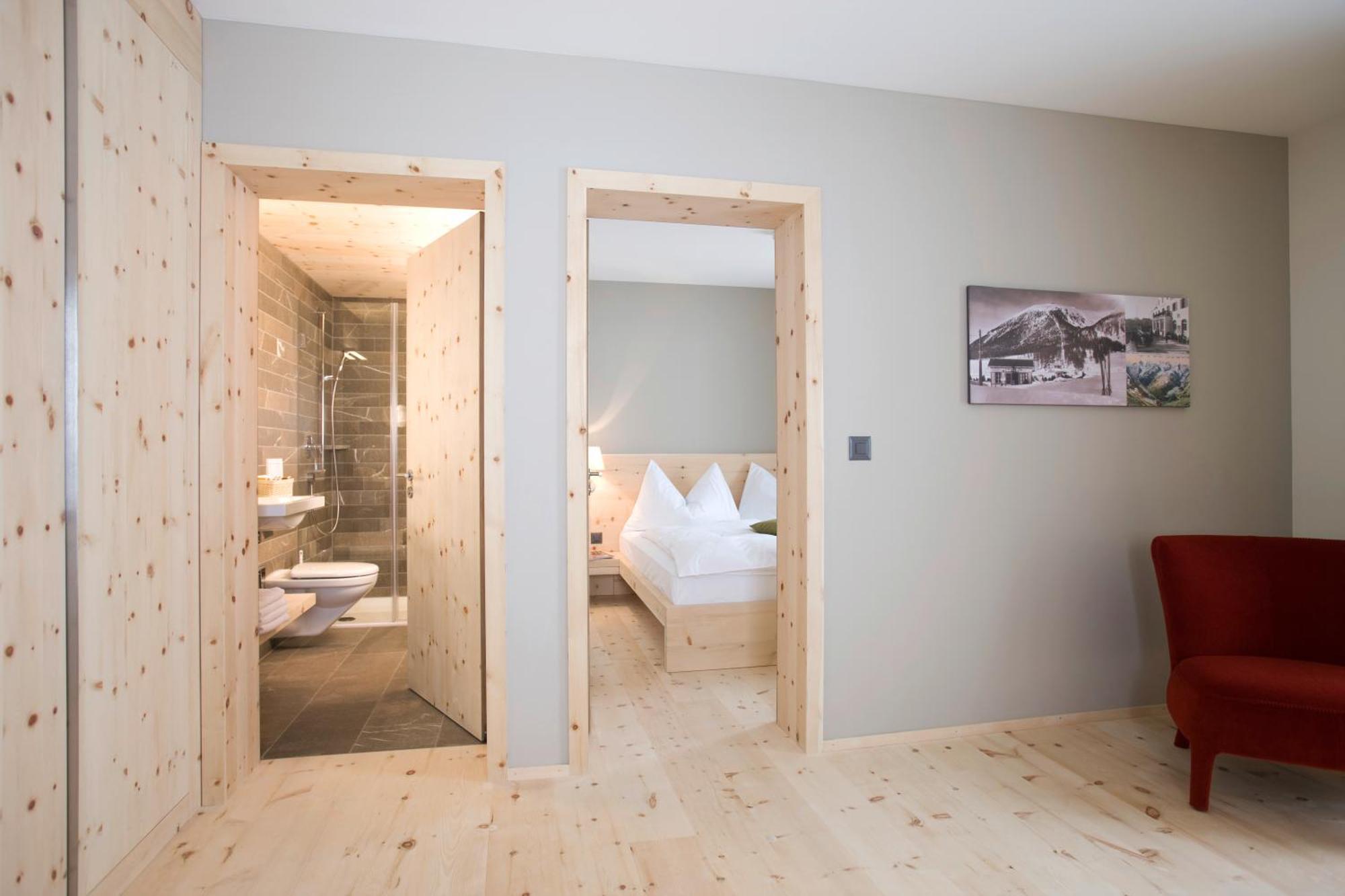 Romantik Hotel Muottas Muragl ซาเมอดัน ภายนอก รูปภาพ