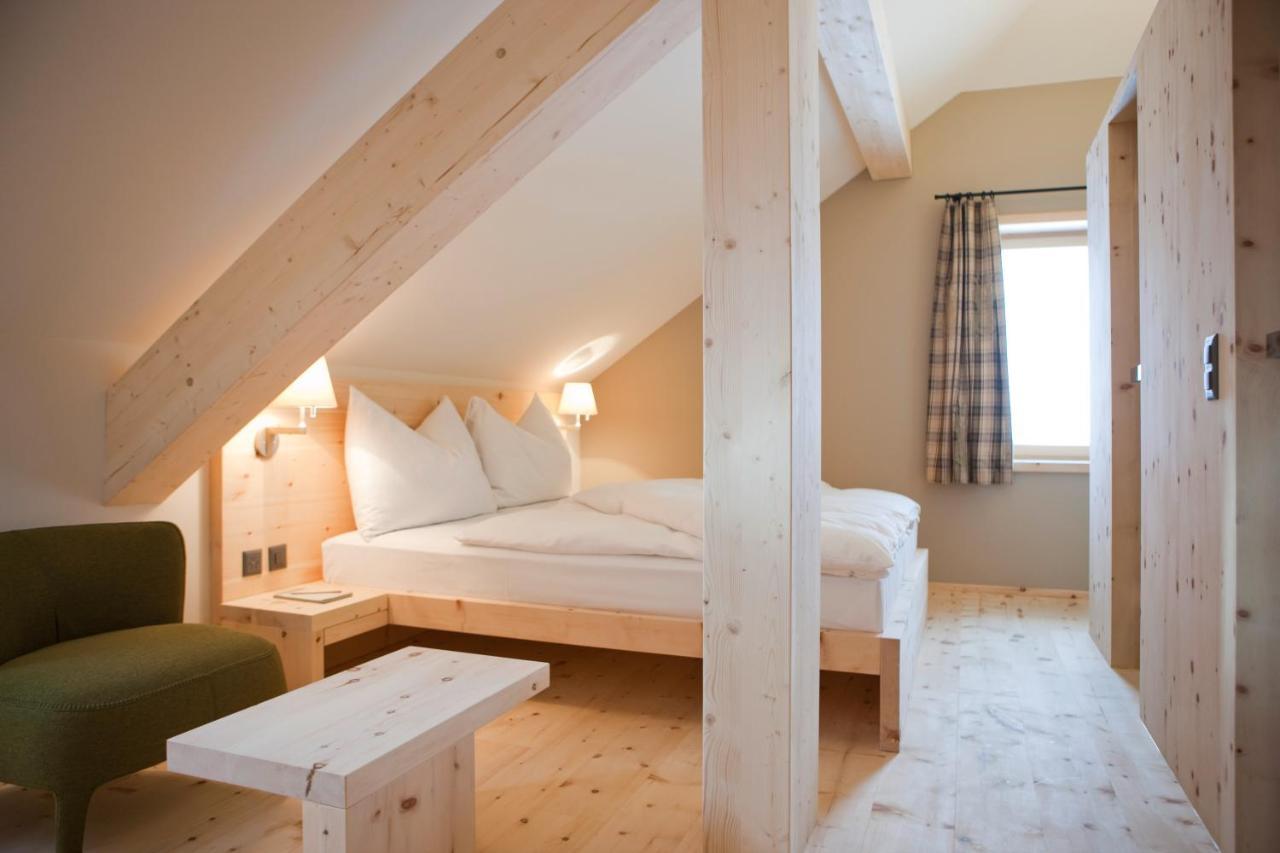 Romantik Hotel Muottas Muragl ซาเมอดัน ภายนอก รูปภาพ